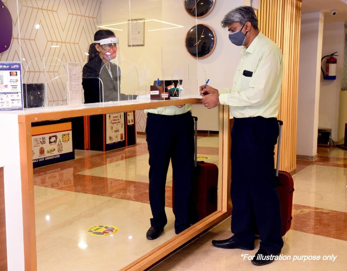Spot On 61434 Sabri Barkat Hotel Roorkee Dış mekan fotoğraf
