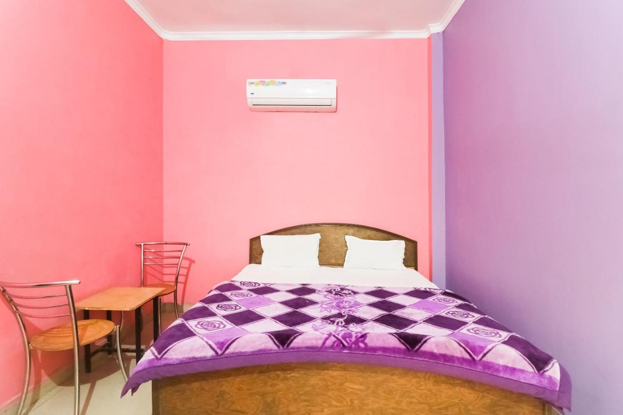 Spot On 61434 Sabri Barkat Hotel Roorkee Dış mekan fotoğraf
