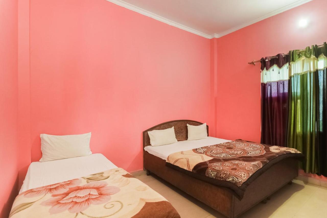 Spot On 61434 Sabri Barkat Hotel Roorkee Dış mekan fotoğraf