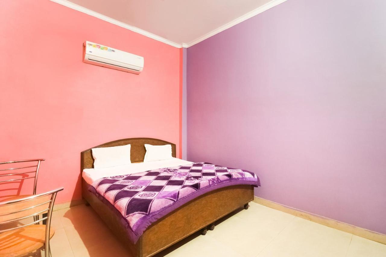 Spot On 61434 Sabri Barkat Hotel Roorkee Dış mekan fotoğraf